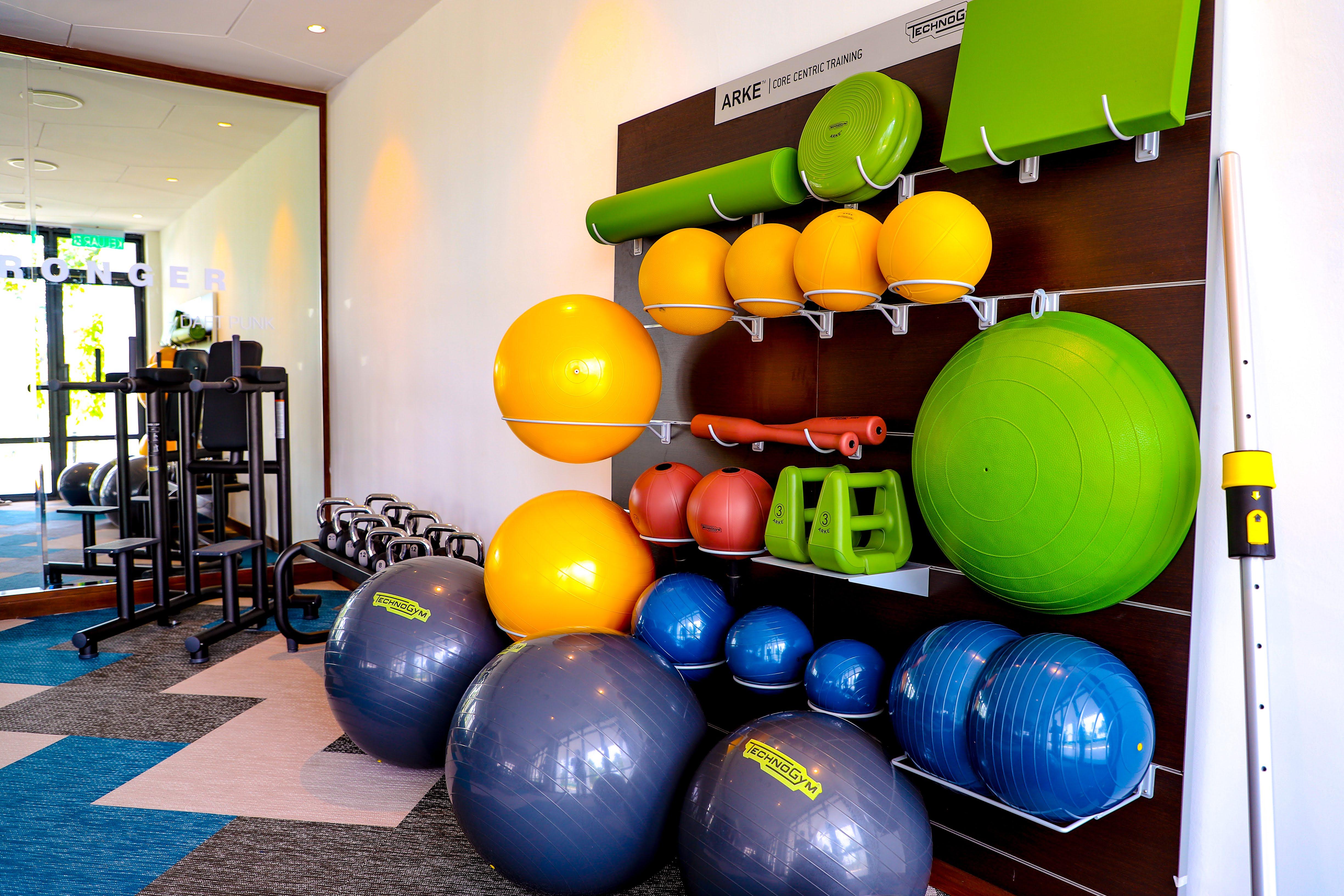 فندق هارد روك ديسارو كوست دِسارو المظهر الخارجي الصورة Exercise balls