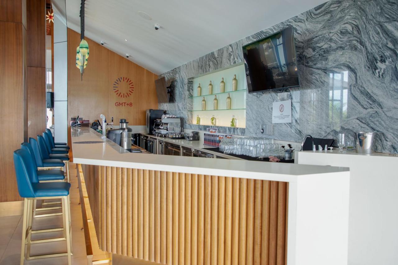 فندق هارد روك ديسارو كوست دِسارو المظهر الخارجي الصورة The bar at the 19th floor
